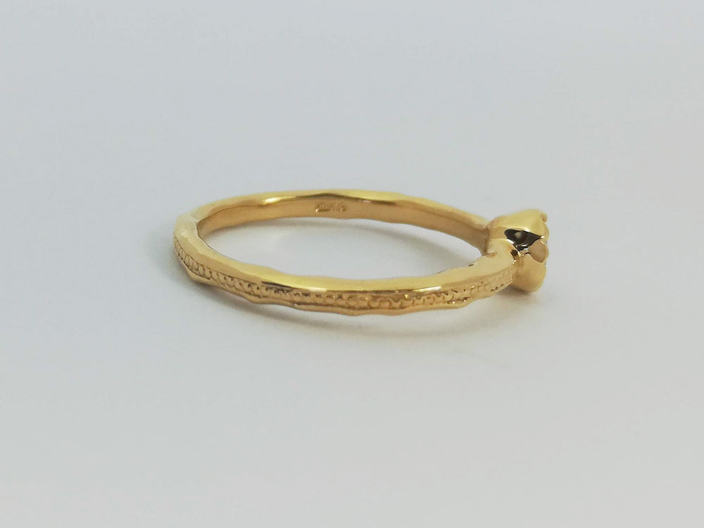 イエローゴールド婚約指輪